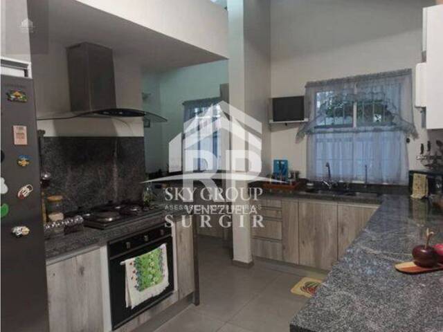 #SGC-254 - Casa para Venta en Punto Fijo - I