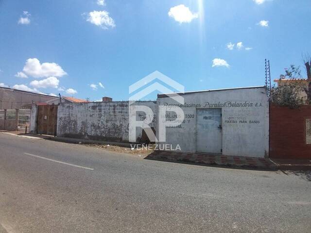 #SGT-099 - Terreno para Venta en Punto Fijo - I