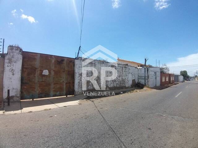 #SGT-099 - Terreno para Venta en Punto Fijo - I