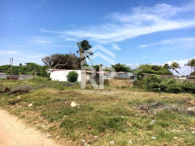 #SGT-056 - Terreno para Venta en Punto Fijo - I