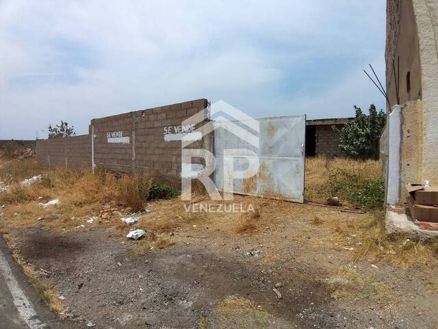 #SGT-130 - Terreno para Venta en Punto Fijo - I