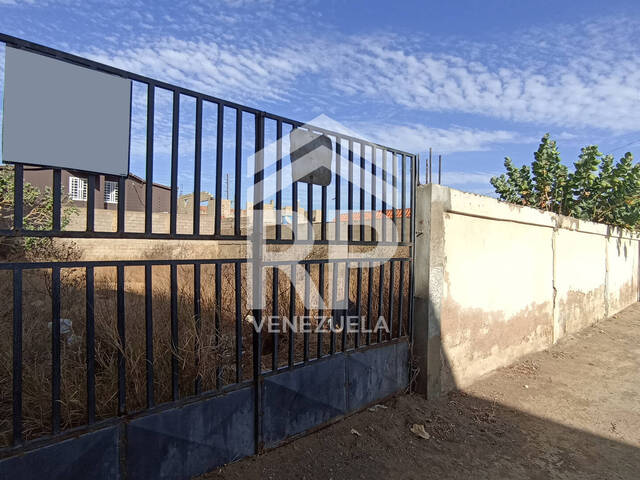 #SGT-135 - Terreno para Venta en Punto Fijo - I