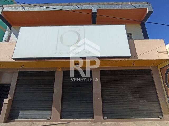 #SGE-030 - Edificio comercial para Venta en Punto Fijo - I