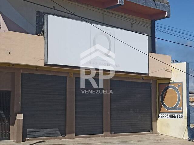 #SGE-030 - Edificio comercial para Venta en Punto Fijo - I