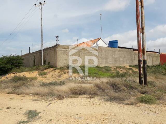 #SGT-058 - Terreno para Venta en Punto Fijo - I