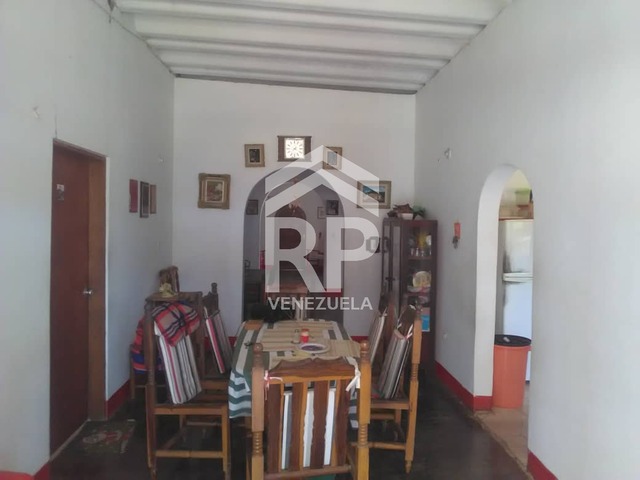 #SGC-124 - Casa para Venta en Punto Fijo - I