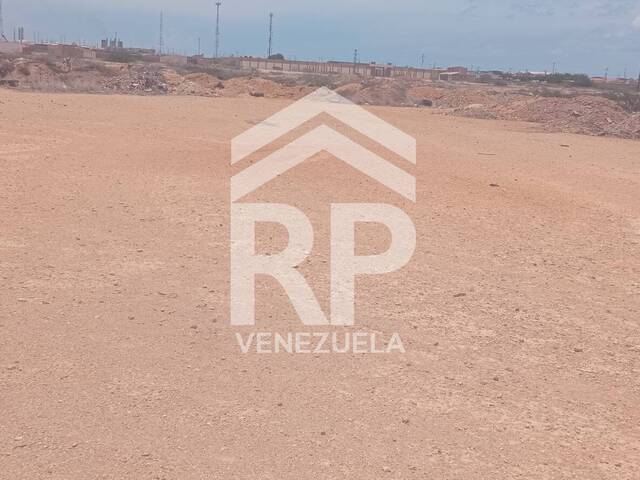 #SGT-107 - Terreno para Venta en Punto Fijo - I