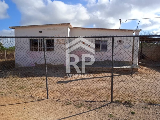 #SGT-069 - Terreno para Venta en Punto Fijo - I