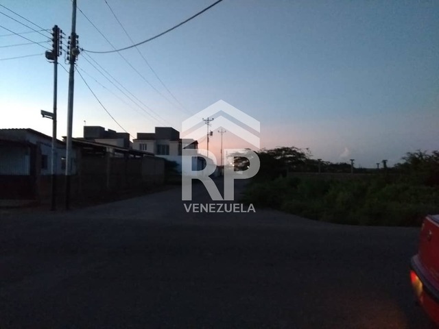 #SGT-052 - Terreno para Venta en Punto Fijo - I