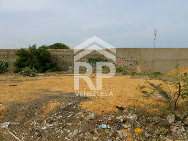 #SGT-003 - Terreno para Venta en Punto Fijo - I