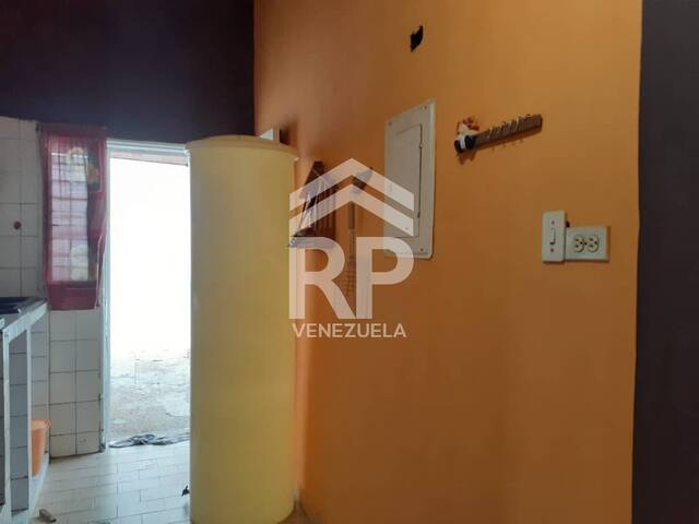 Casa para Alquiler en Punto Fijo - 2