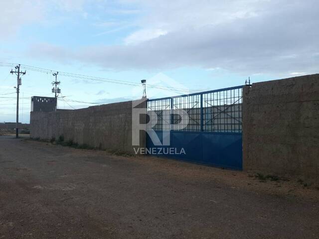 #SGG-049 - Galpón para Venta en Punto Fijo - I