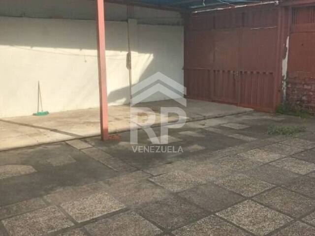 #COC-006 - Casa para Venta en San Cristóbal - S