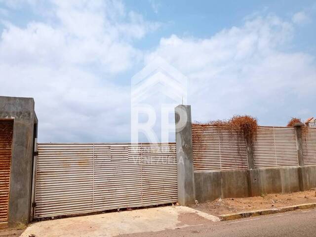 #PLT-004 - Terreno para Venta en Maracaibo - V