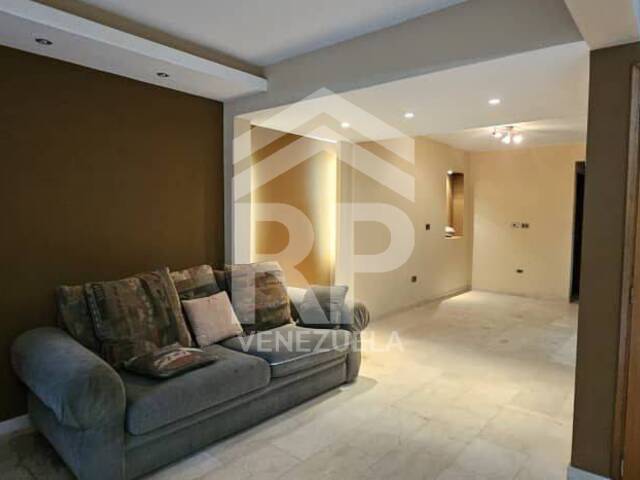 #PLC-011 - Townhouse para Venta en Maracaibo - V