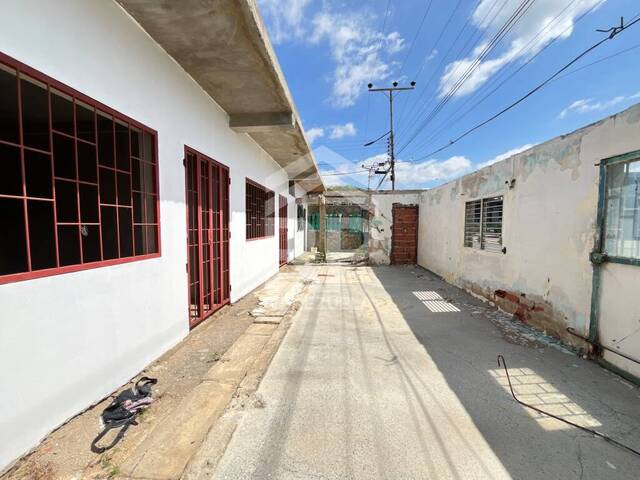 Local para Venta en Punto Fijo - 5