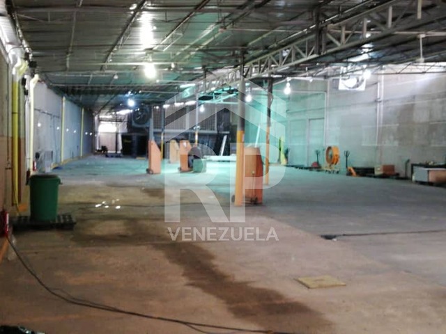 #PLG-003 - Galpón para Venta en Maracaibo - V