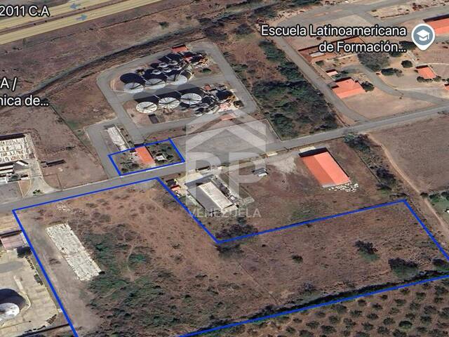 #SGT-159 - Área para Venta en Urachiche - U