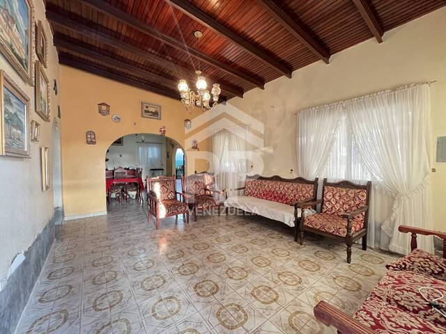 Casa para Venta en Punto Fijo - 4