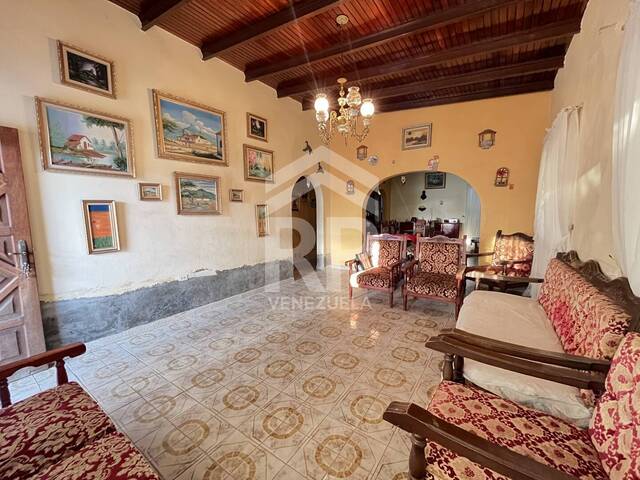 Casa para Venta en Punto Fijo - 5