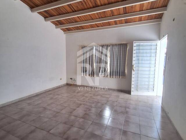 #CRC-001 - Casa para Venta en Cabudare - K
