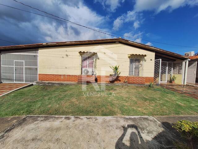 #CRC-003 - Casa para Venta en Cabudare - K