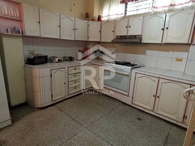 #1297 - Casa para Venta en Cabudare - K