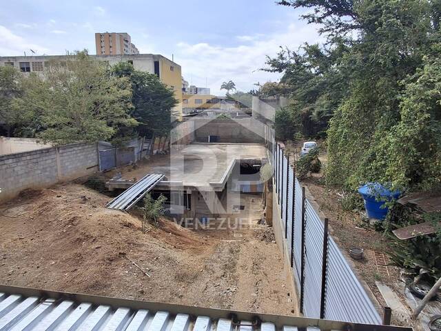 #1300 - Terreno para construcción para Venta en Barquisimeto - K