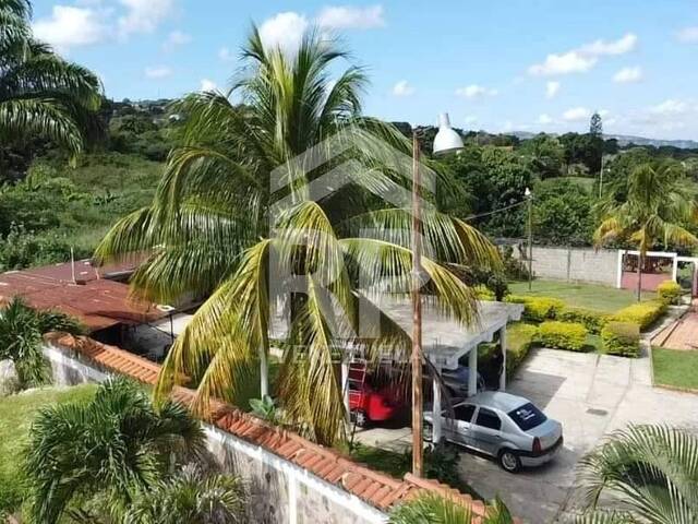 #CRF-001 - Granja  Finca para Venta en Cabudare - K
