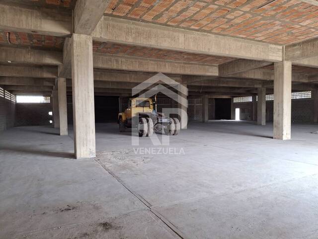 #CRG-001 - Galpón para Venta en Barquisimeto - K