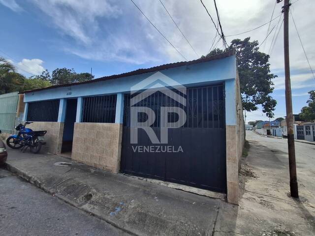 #CRC-008 - Casa para Venta en Barquisimeto - K