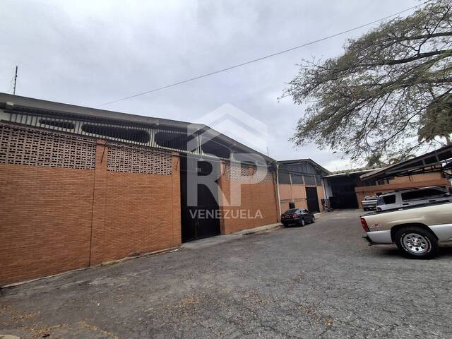 #CRG-003 - Galpón para Venta en Barquisimeto - K