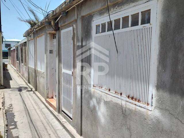 #SGC-459 - Casa para Venta en Punto Fijo - I