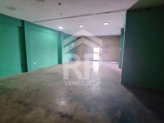 Alquiler en Avenida Carabobo - Barquisimeto
