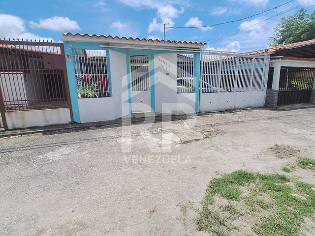 #CRC-015 - Casa para Venta en Barquisimeto - K