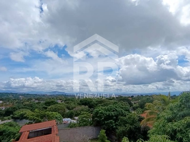 #CRC-016 - Casa para Venta en Barquisimeto - K