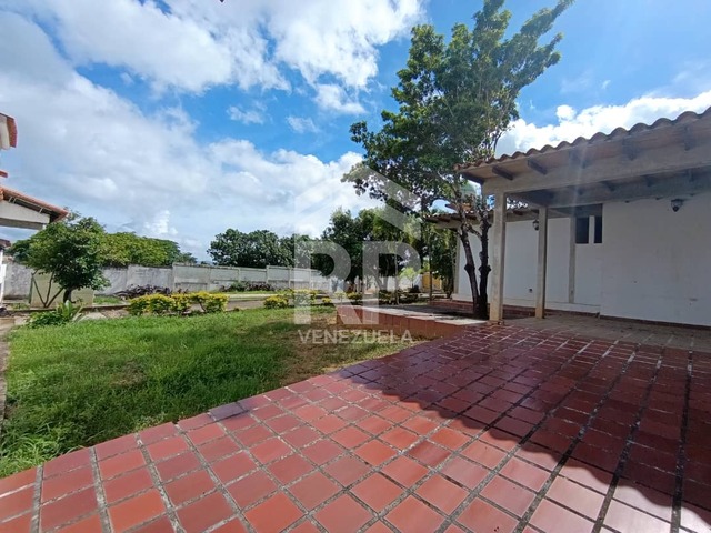 #CRC-016 - Casa para Venta en Barquisimeto - K
