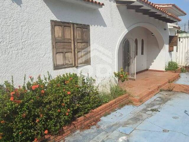 #PLL-044 - Local para Venta en Maracaibo - V