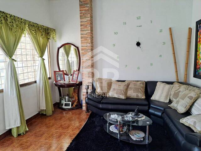 #CRC-020 - Casa para Venta en Barquisimeto - K