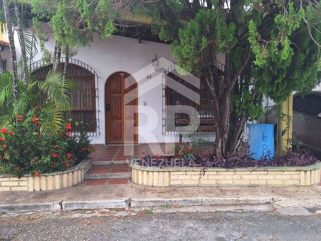 #CRC-021 - Casa para Venta en Cabudare - K