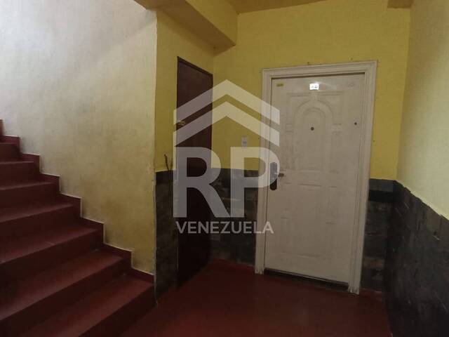 #SGA-144 - departamento para Venta en Punto Fijo - I