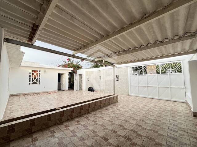 Casa para Venta en Punto Fijo - 3
