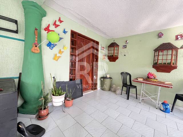Casa para Venta en Punto Fijo - 4