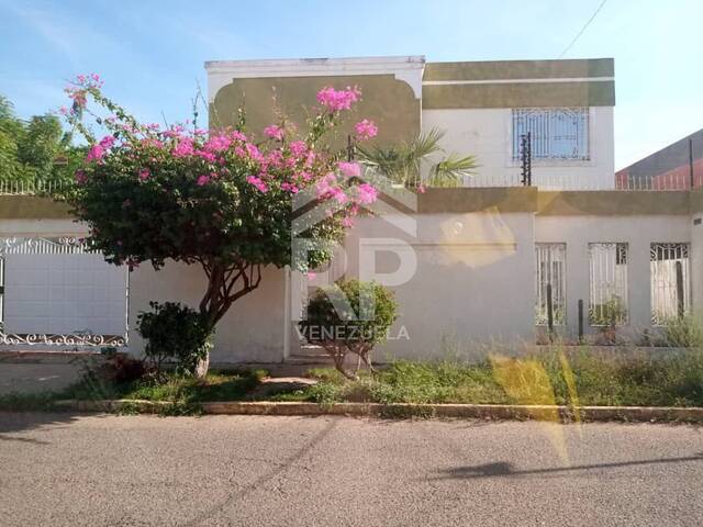 #PLC-022 - Casa para Venta en Maracaibo - V