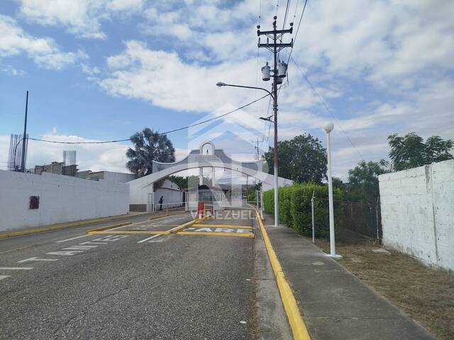 #CRC-026 - Casa para Venta en Cabudare - K