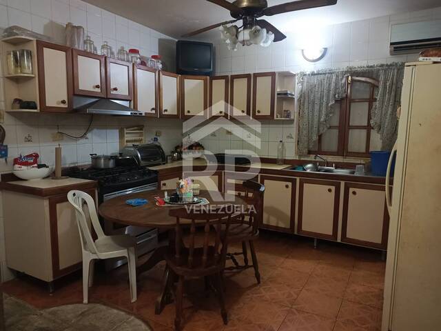 Casa para Venta en Punto Fijo - 4