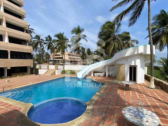 Departamento para Venta en Tucacas - 2