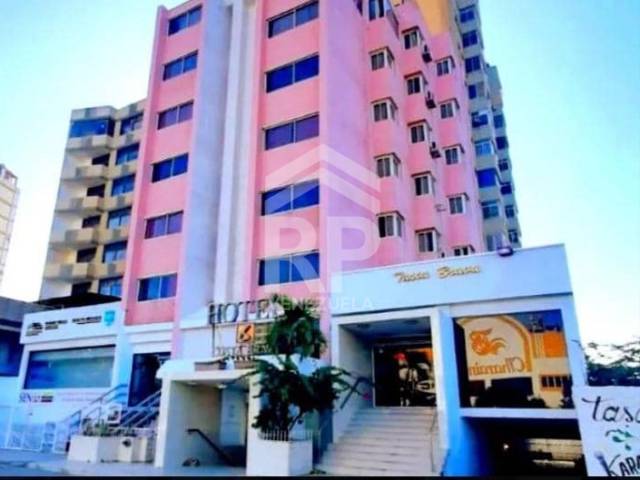 Hotel para Venta en Porlamar - 2