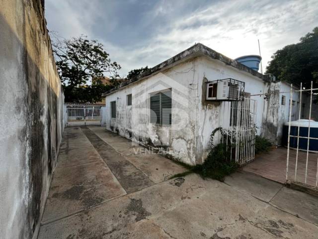 Casa para Venta en Punto Fijo - 2