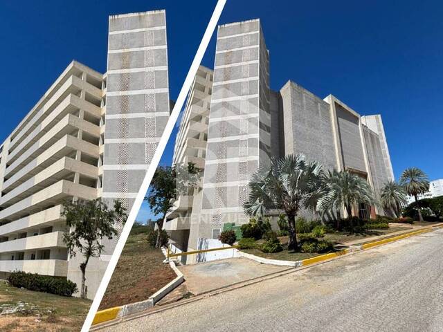#SME-037 - Edificio para Venta en Pampatar - O